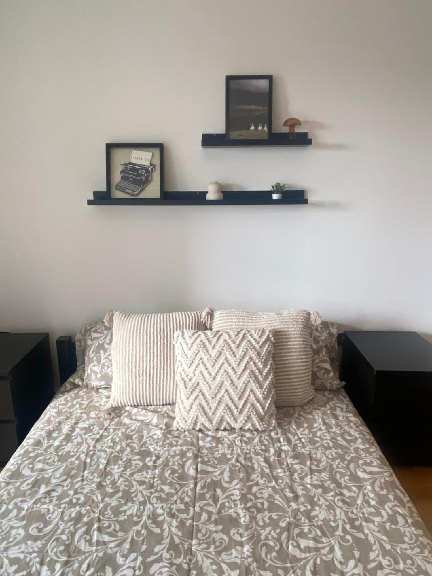 2 Bedroom Flat In Riverside West Londra Esterno foto